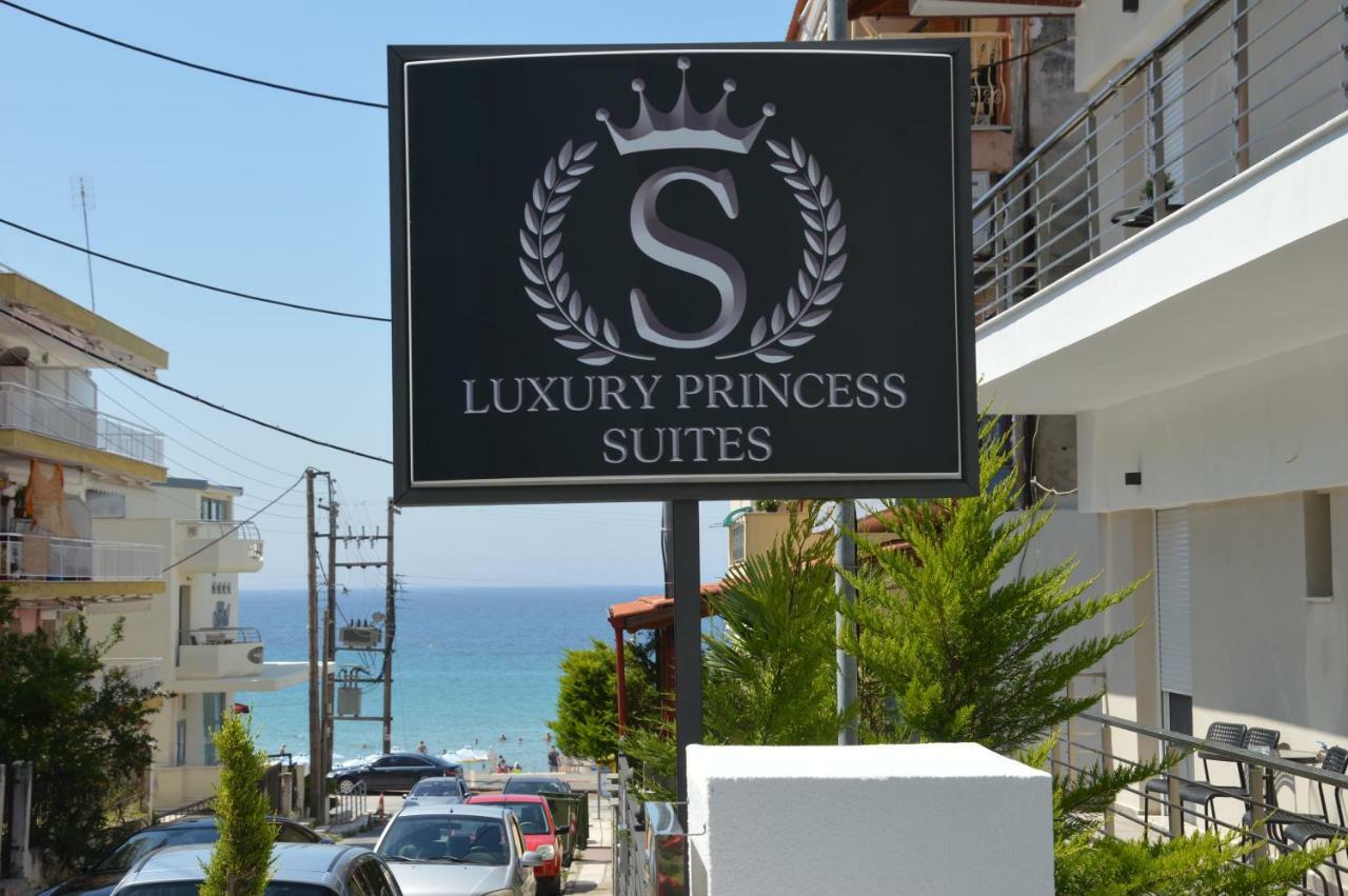 S. Luxury Princess Suite Nea Kallikrateia Exterior foto