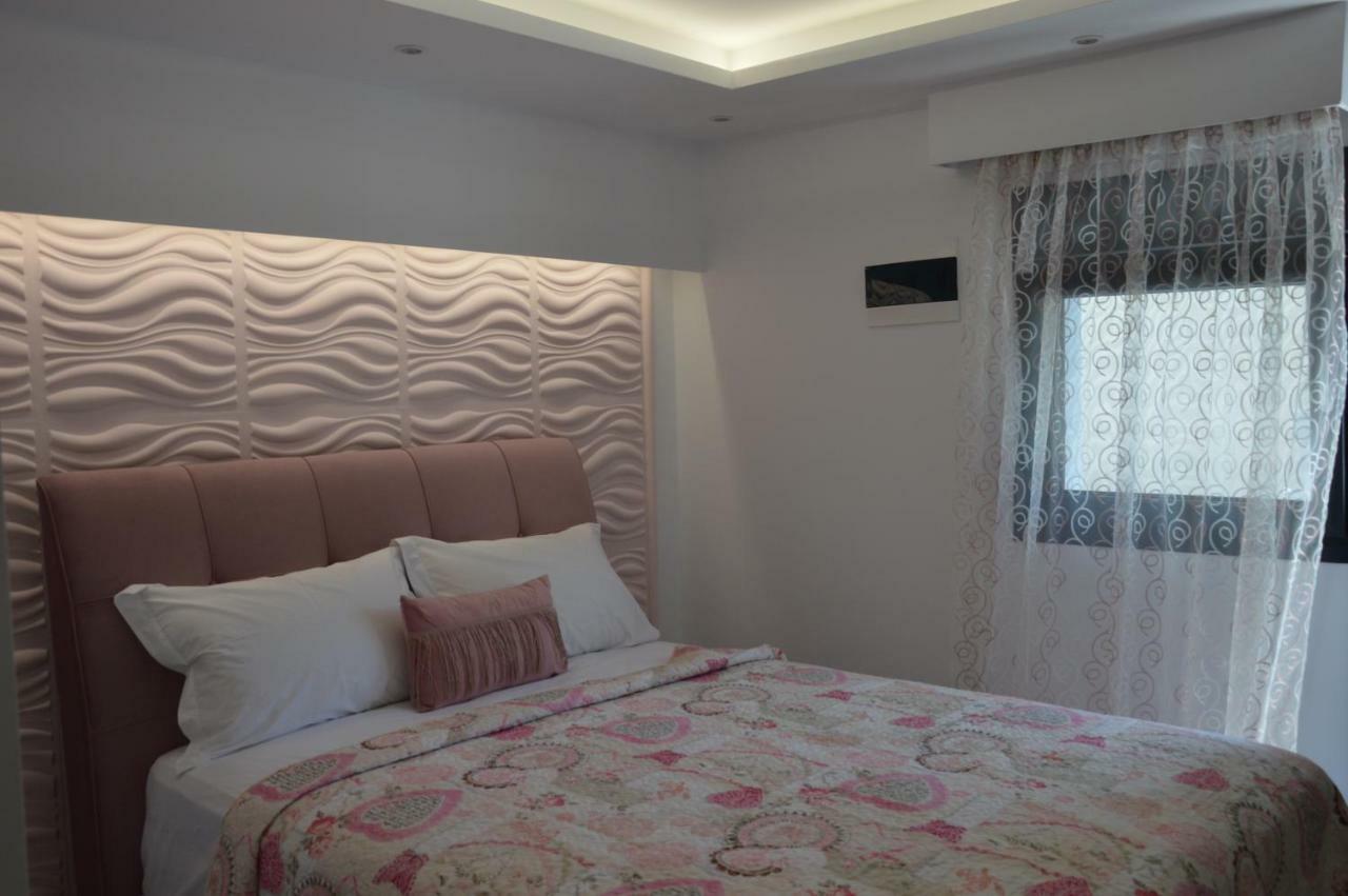 S. Luxury Princess Suite Nea Kallikrateia Exterior foto